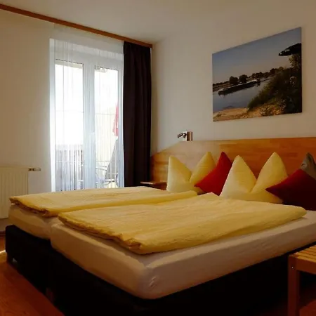 Zum Donauufer Mini-hôtel *