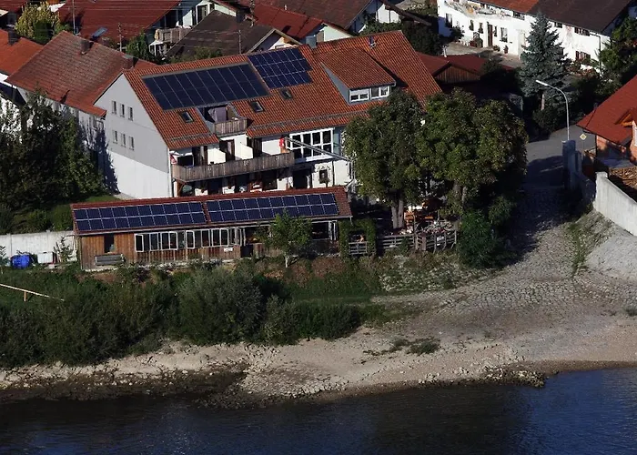 Zum Donauufer Locanda
